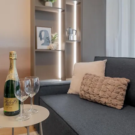 Castle&river Luxe-vydrica * Bratislava